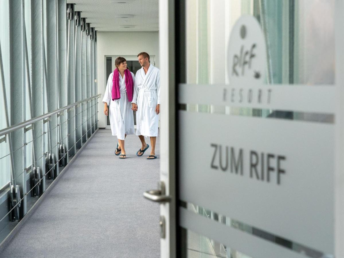Resort Riff